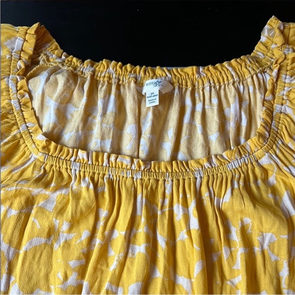 3X (24W-26W) Sunny Yellow Rayon Long Sleeve Blouse - with Smocked Cuffs - New! - Picture 6 of 13